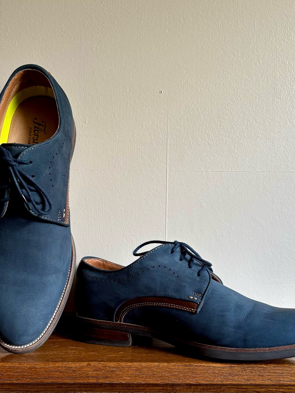 Florsheim Men’s Comfortech Navy Blue Nubuck Leather Plain Toe Oxfords 7,5M